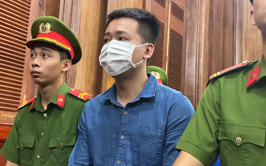 Hoa hậu Thùy Tiên, Hằng Du Mục đổ lỗi cho việc không biết chất lượng kẹo Kera