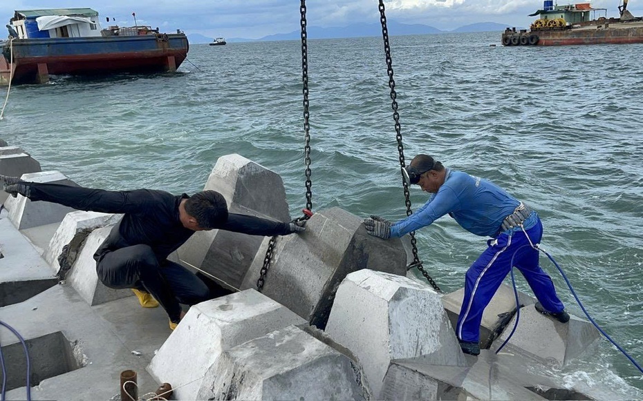 Chênh vênh làng chài ven biển trước thiên tai - Kỳ cuối: Dựng "lá chắn", tăng ứng phó bão lũ
