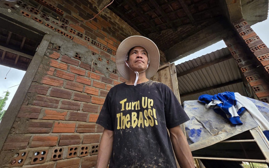 Ước mơ giản dị ở rốn lũ Hòa Thịnh: “Mong dựng lại căn nhà nhỏ cho con”