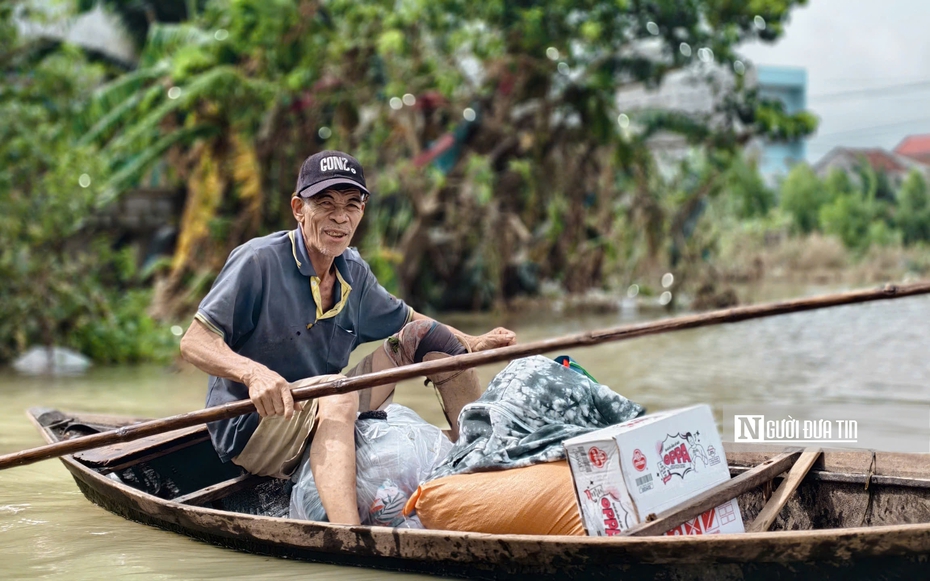 Nước rút chậm, nhiều nơi ở Đắk Lắk vẫn ngập sâu