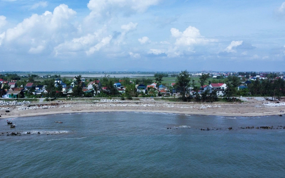 Hà Tĩnh: Nhanh chóng sửa chữa, nâng cấp công trình đê điều hư hỏng sau mưa bão