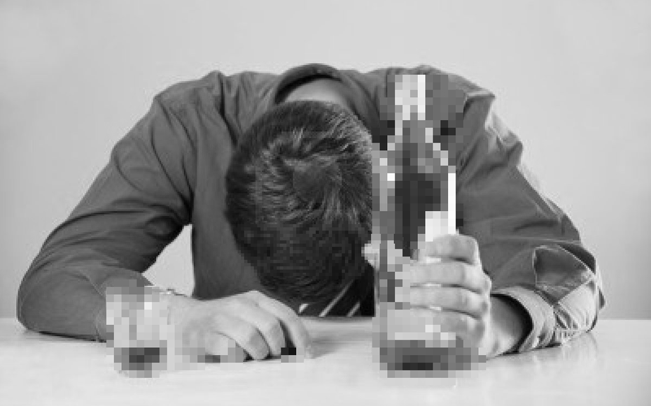 Người đàn ông 52 tuổi bỗng mất trí nhớ vì thường xuyên uống loại nước "vạn người mê"