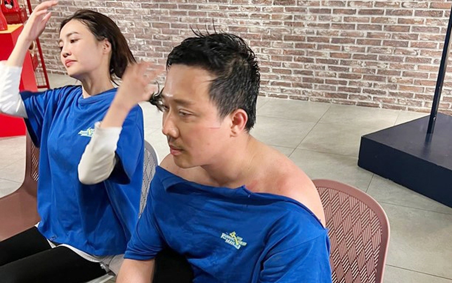 Lộ ảnh Trấn Thành bị bầm dập, tả tơi khiến fan xót xa