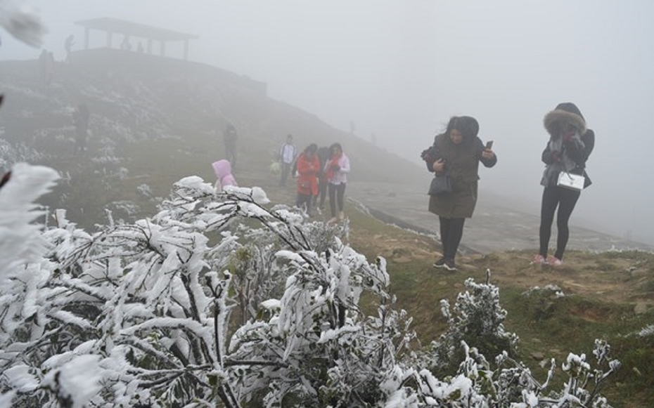 Không khí lạnh "lạ thường" liên tiếp ập về, dự báo ngày rét đậm nhất 2025