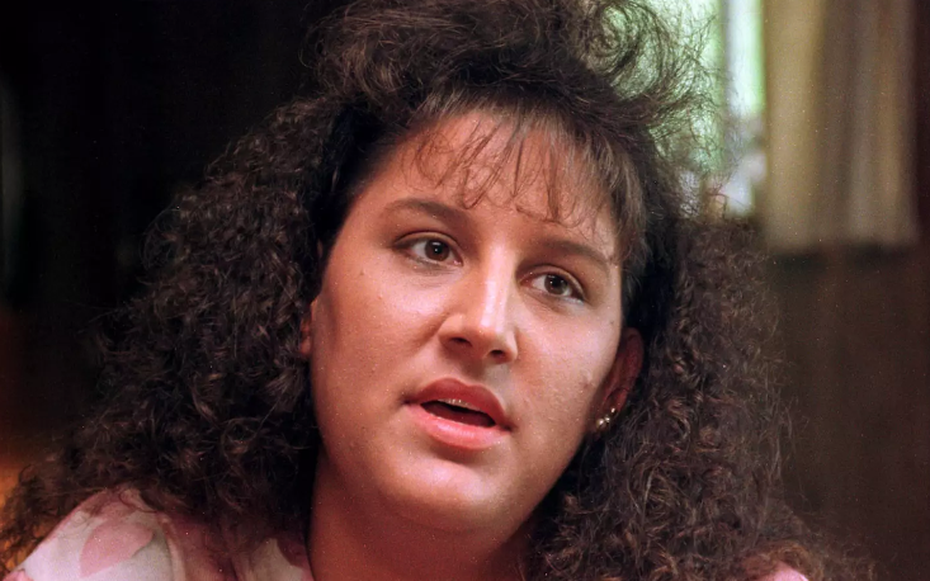 Cô bồi bàn bỗng dưng trúng xổ số 262 tỷ đồng và cái kết