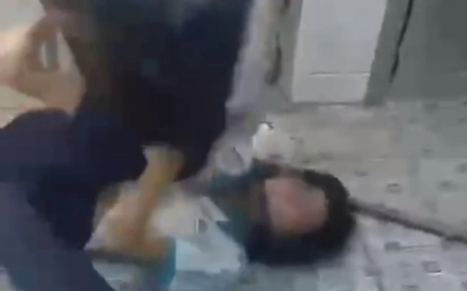 Vụ 2 học sinh đánh nhau trong nhà vệ sinh: 8 em đứng xem cũng bị xử phạt