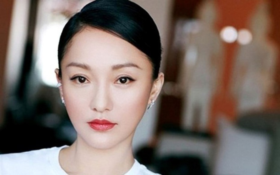 Đại hoa đán hàng đầu Cbiz: Sở hữu tứ hợp viện 300 tỷ đồng giữa lòng Bắc Kinh