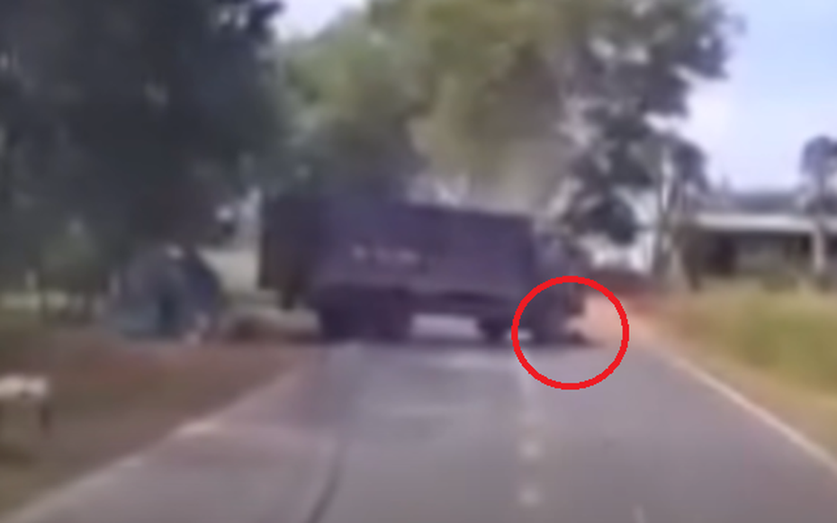 Điều tra vụ tài xế lùi xe tải cán qua người đàn ông khi vừa tông nạn nhân nằm bất động