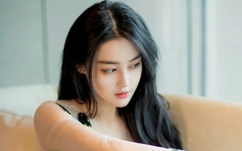 Rũ mác "gái hư", mỹ nhân showbiz chọn cuộc sống an yên bên chồng quân nhân