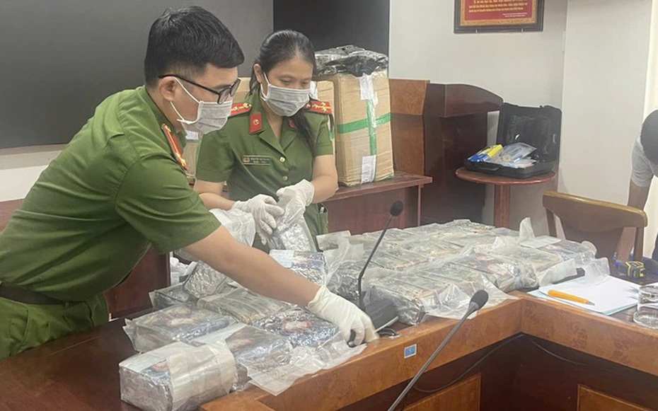 Phá đường dây ma túy do các đối tượng bị truy nã quốc tế cầm đầu, giao dịch 1.500 tỷ đồng