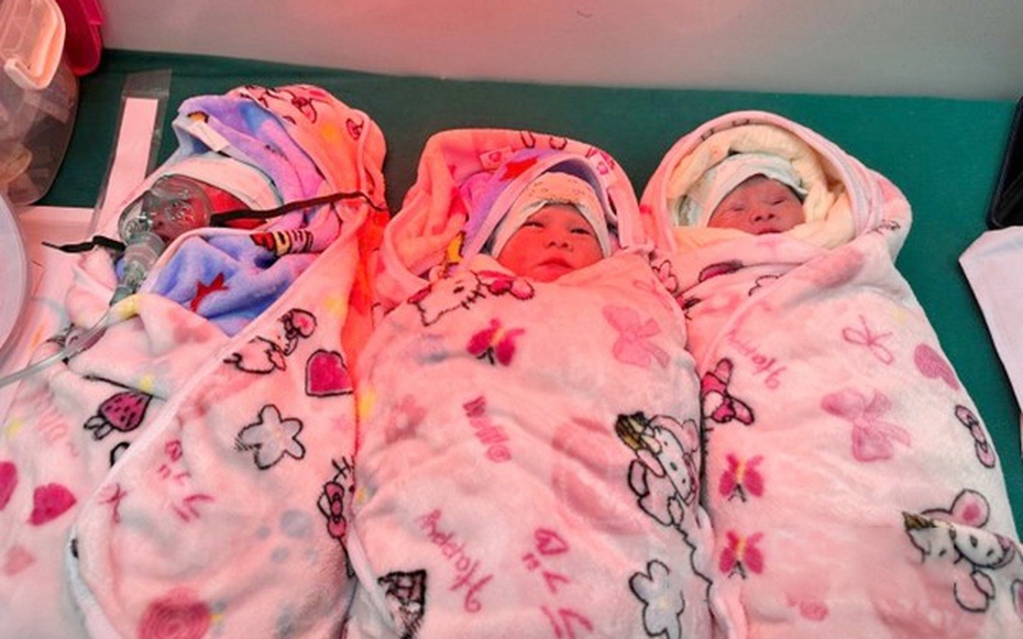 Ca sinh ba tự nhiên hiếm gặp chào đời ở Lạng Sơn