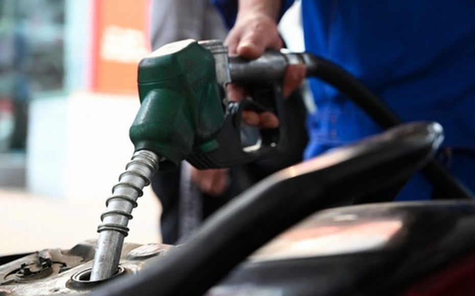 Giá xăng dầu giảm mạnh