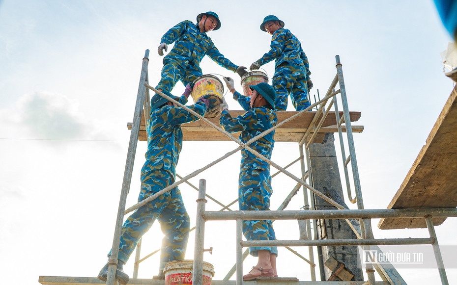 Ghi từ “Chiến dịch Quang Trung” thần tốc - Kỳ 2: Những “công trường” đặc biệt giữa vùng lũ dữ