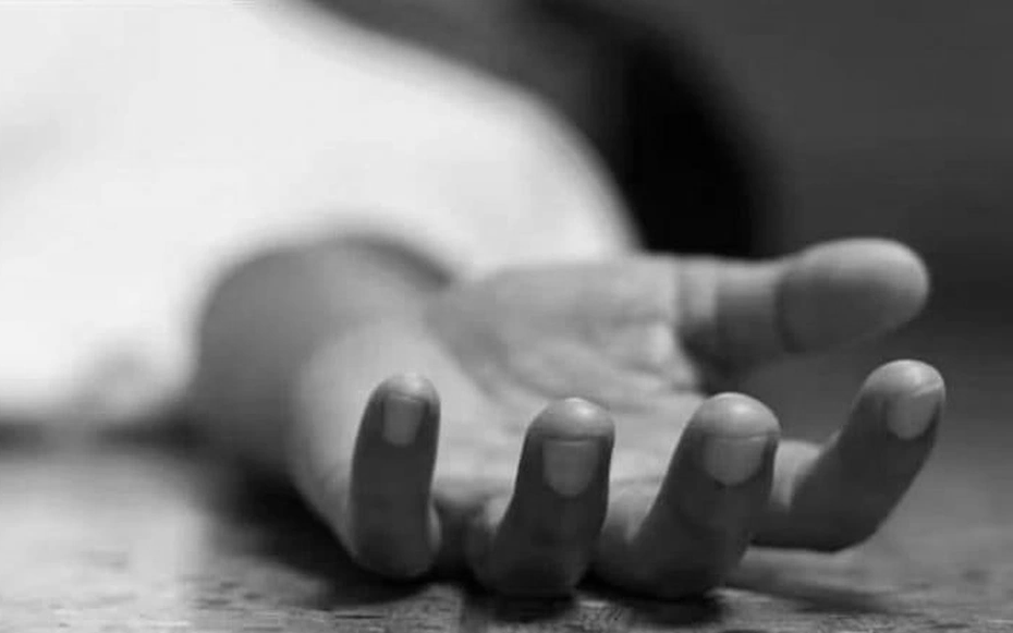 Người đàn ông tử vong vì thói quen uống nước theo cách "lạ đời" 10 năm không bỏ