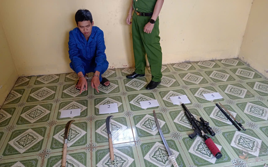 Tranh giành địa bàn kinh doanh, 2 nhóm hút hầm cầu hỗn chiến bằng bom xăng