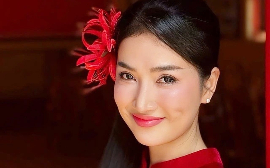 "Nữ hoàng phim xưa" tiết lộ về thời điểm lên xe hoa với bạn trai kém 9 tuổi