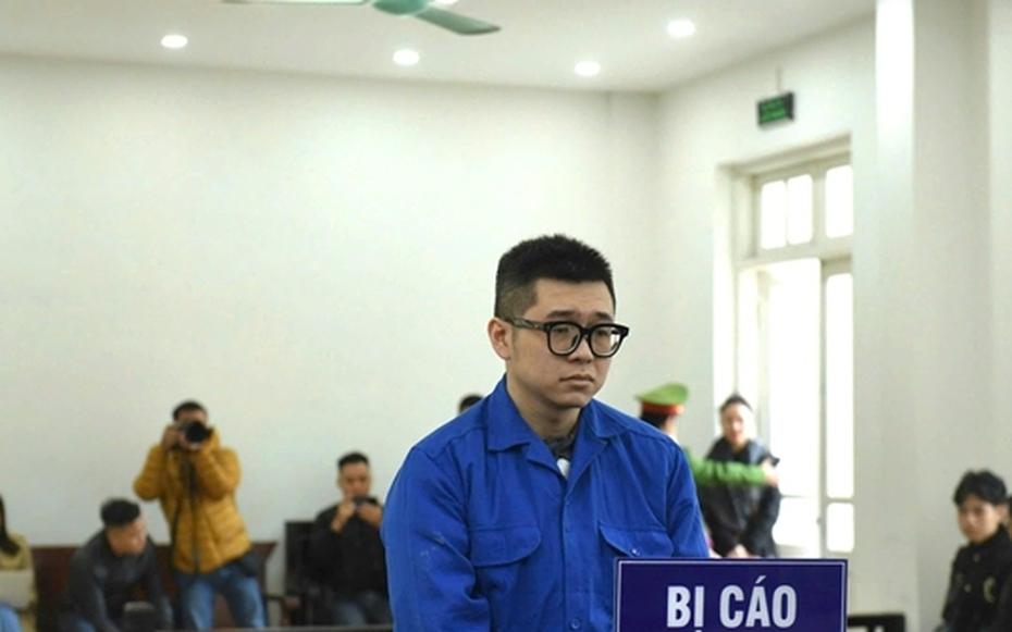 Vì sao hoãn phiên tòa xét xử kẻ côn đồ hành hung người phụ nữ ở sảnh chung cư?