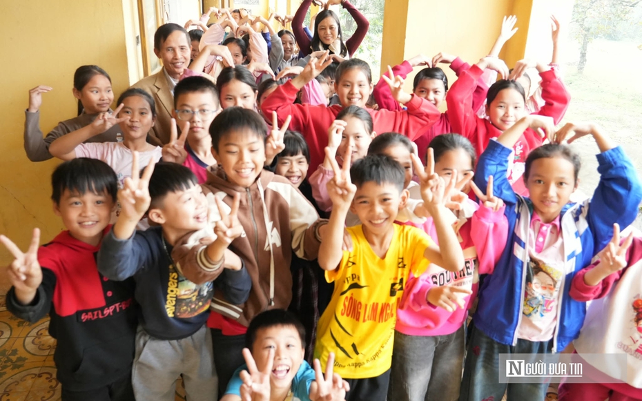 Việc làm đặc biệt của các cựu giáo viên dành cho học trò khó khăn ở xứ Nghệ