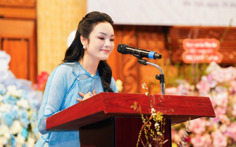 Nữ Tiến sĩ, NSƯT Tân Nhàn chính thức được bổ nhiệm chức danh Phó Giáo sư