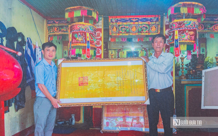 Tháo gỡ điểm nghẽn, số hóa để bảo tồn, phát huy di sản Hán Nôm