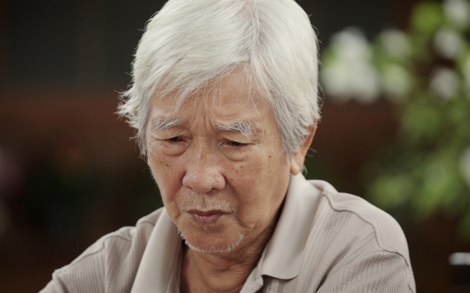 Hôn nhân 45 năm viên mãn bên người vợ kín tiếng của nghệ sĩ Tấn Thi