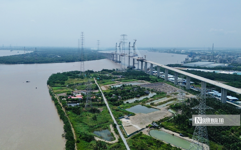 Những cây cầu "phá" thế chia cắt hạ tầng vùng của Tp.HCM