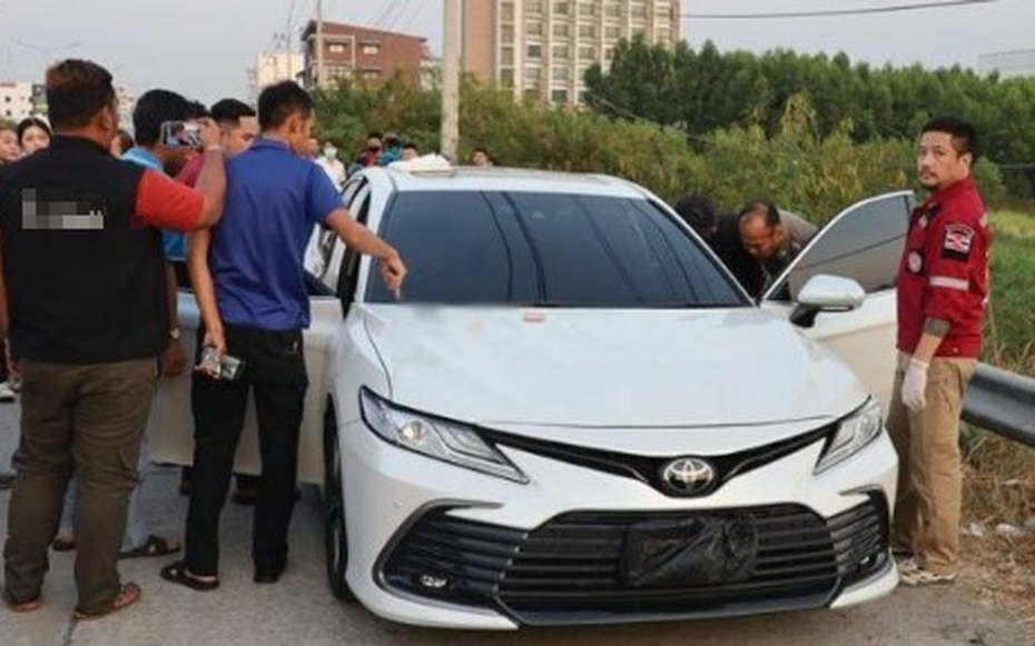 Phát hiện người phụ nữ 47 tuổi tử vong trong xe ô tô đậu bên đường
