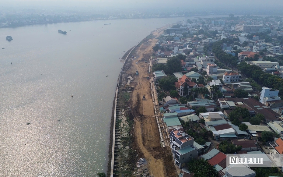 Cận cảnh đường ven sông Đồng Nai dài 5,2km làm hơn 3 năm chưa xong