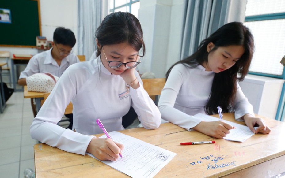 Hoạt động dạy thêm muốn thu phí phải đăng ký kinh doanh