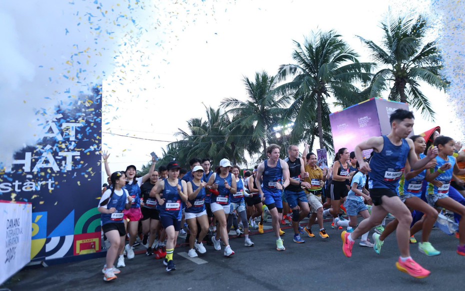 Vận động viên Việt Nam đạt giải Nhất Marathon quốc tế tại Đà Nẵng