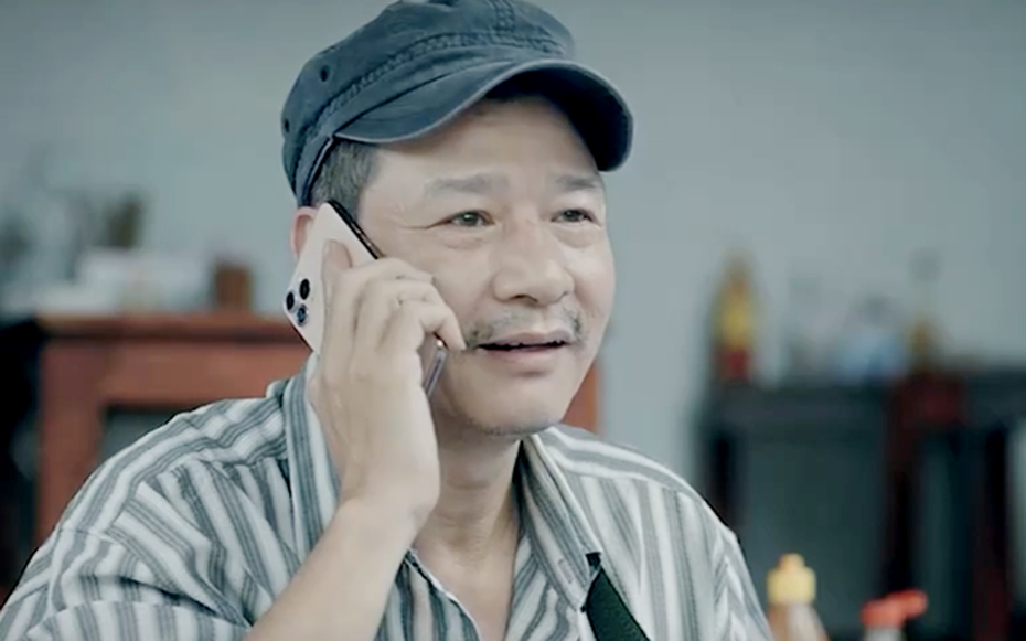 Ở tuổi 60 diễn viên Võ Hoài Nam hạnh phúc bên vợ kém 12 tuổi, 2 con theo nghề bố