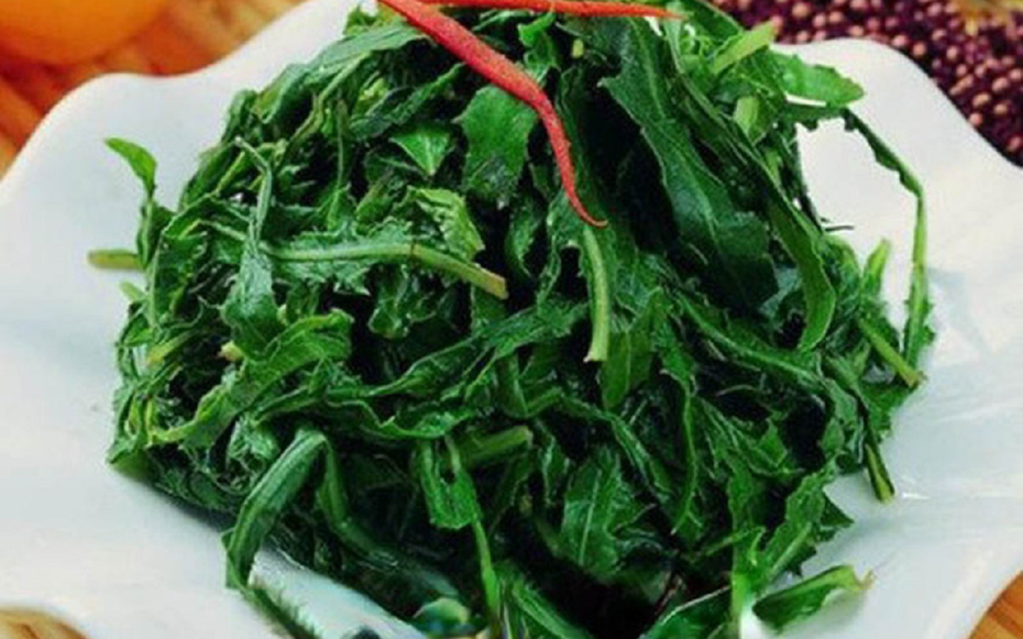 Loại rau được đánh giá "tốt nhất thế giới", ở nước ta mọc um tùm như cỏ