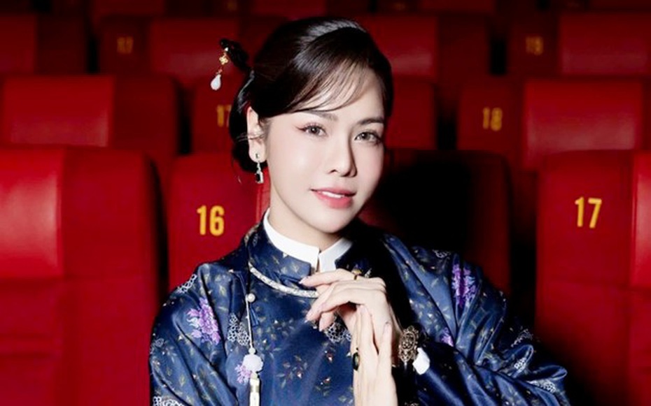 Hé lộ cuộc sống mẹ bỉm sữa của Nhật Kim Anh ở tuổi 40