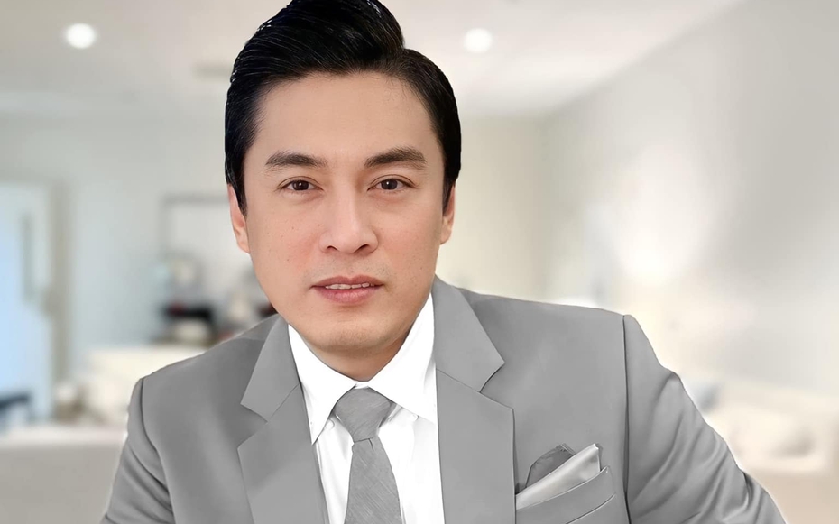 Lên chức ở tuổi 51, "anh hai" Lam Trường hạnh phúc viên mãn bên vợ trẻ