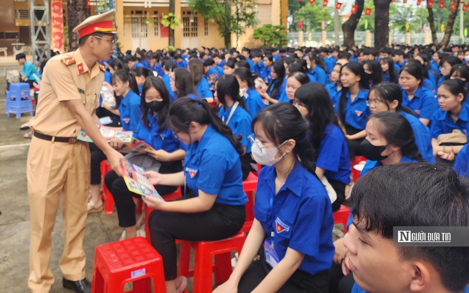 Cận kề mùa tuyển sinh, lừa đảo công nghệ cao gia tăng