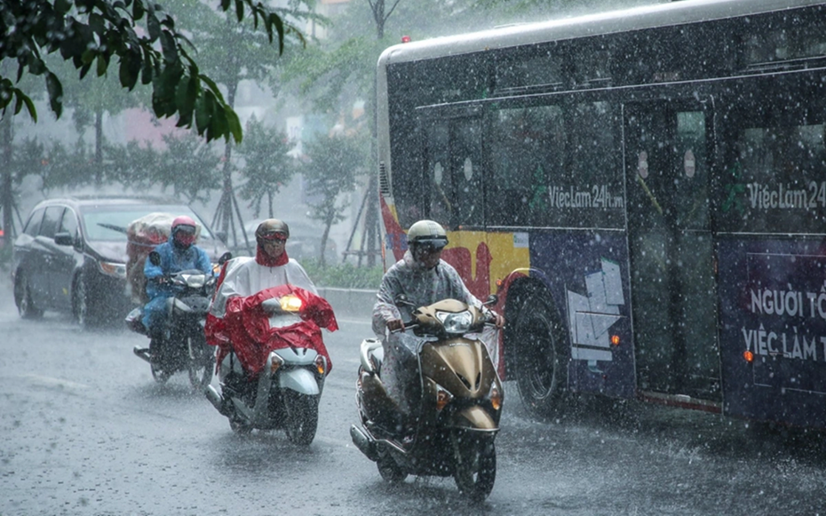 Dự báo thời tiết ngày 17/5: Miền Bắc đón mưa dông liên tiếp, có nơi mưa rất to