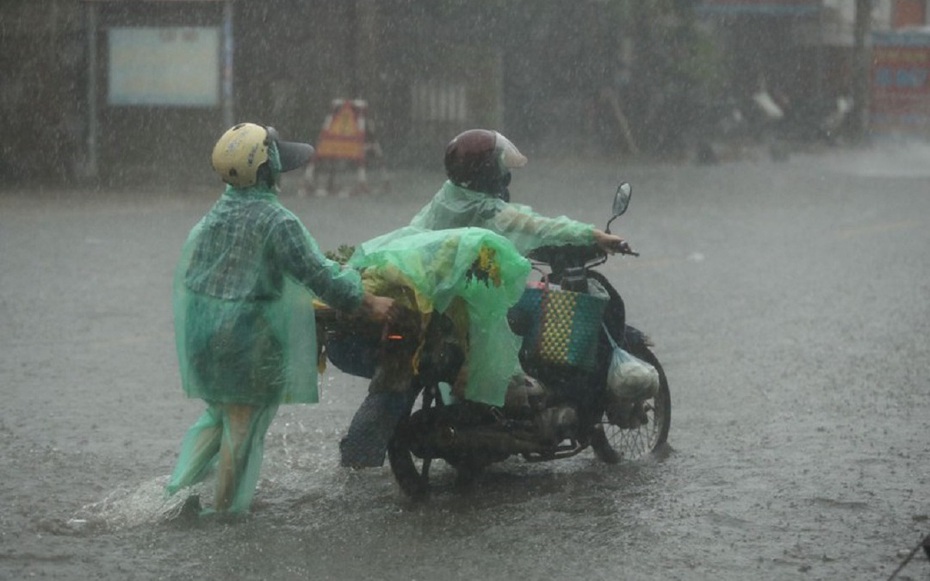 Vừa xuất hiện nắng nóng, miền Bắc lại sắp đón mưa to "lạ thường"