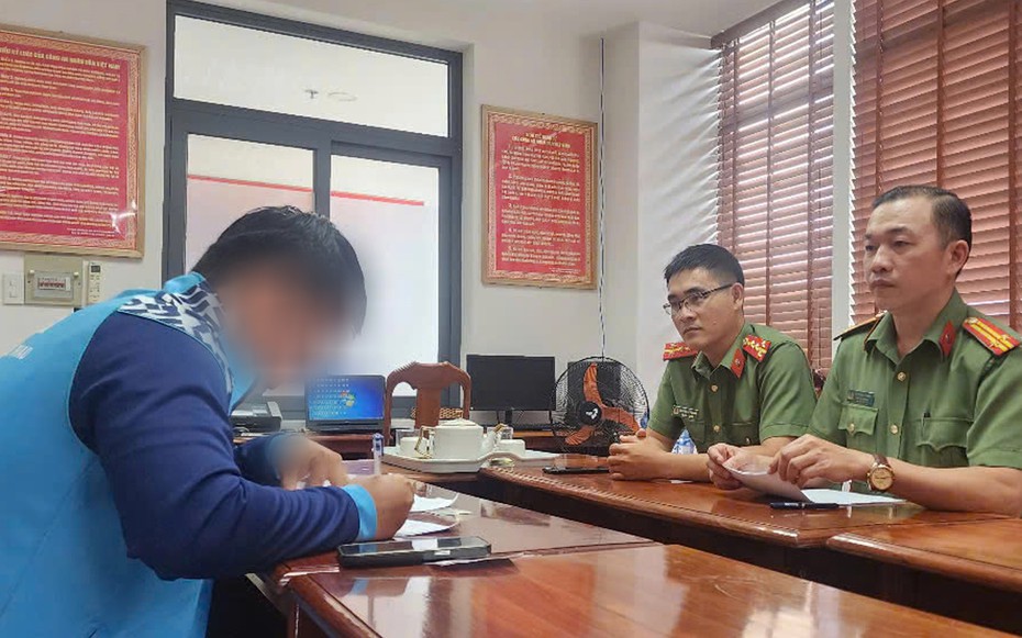 Bị xử phạt vì tổ chức giải bóng đá “phủi” không phép, quảng bá trang cá cược
