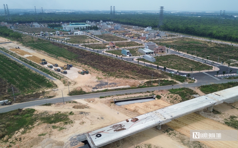 Đẩy nhanh di dời hạ tầng điện phục vụ thi công cao tốc Biên Hòa - Vũng Tàu