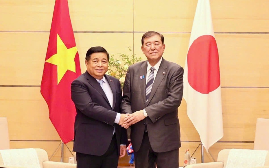 Phó Thủ tướng Nguyễn Chí Dũng hội kiến Thủ tướng Nhật Bản Ishiba Shigeru