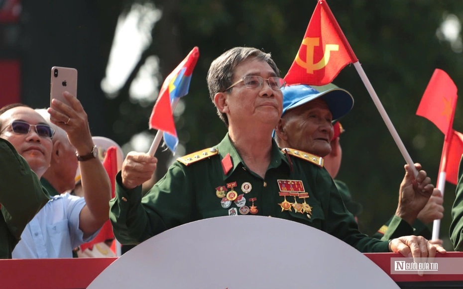 Một hành trình gian nan