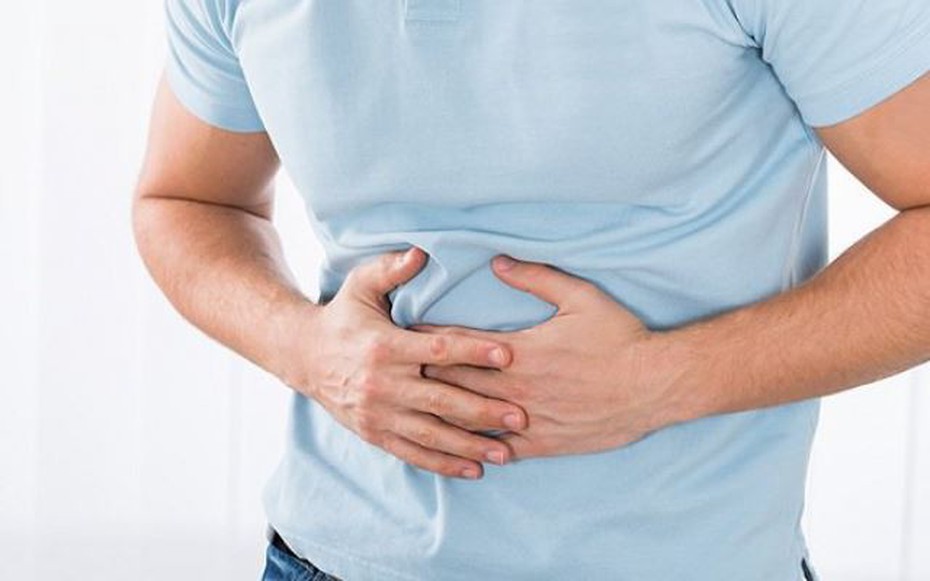 Bị đầy bụng, chán ăn, đi khám người đàn ông 60 tuổi sốc nặng trước thông báo của bác sĩ