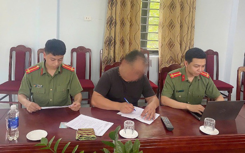 "Mật mã" báo chốt CSGT của các thành viên nhóm "Hai Lúa"