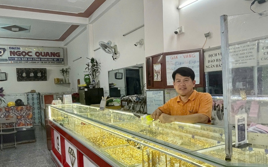 Chủ tiệm vàng ở Bình Định kịp thời ngăn chặn một vụ lừa đảo