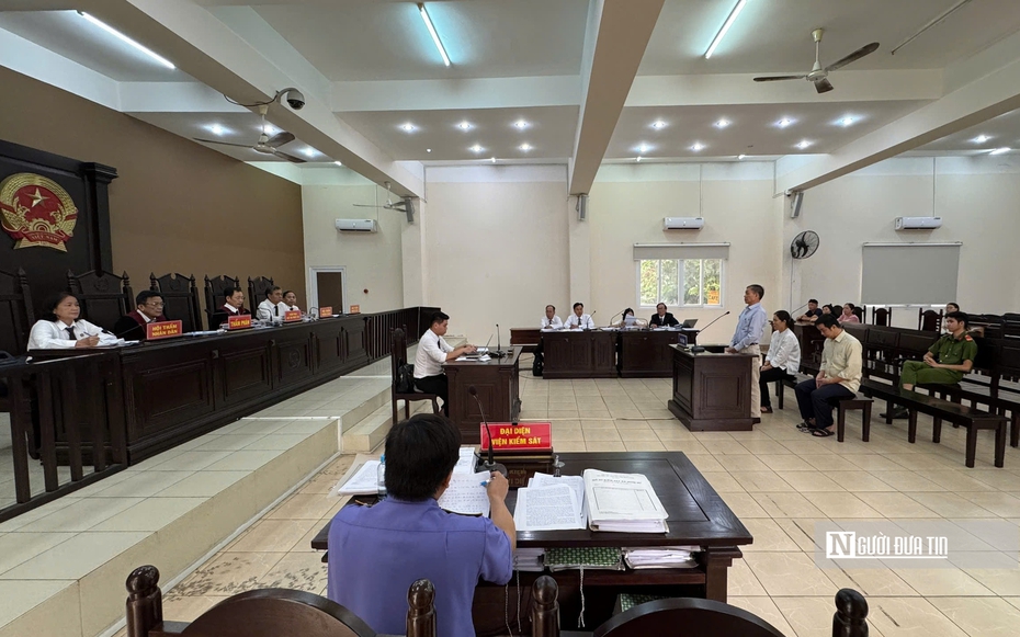 Đề nghị án treo cho cựu phó Giám đốc trung tâm y tế trong vụ mua bán kít test Covid-19