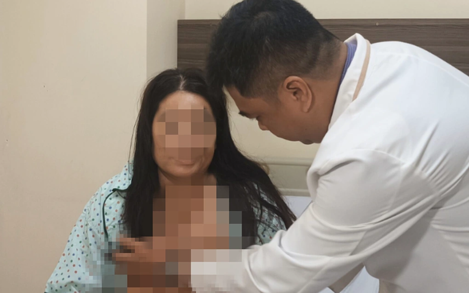 Cho ong mật đốt ngực chữa ung thư, người phụ nữ 42 tuổi nhận kết đắng