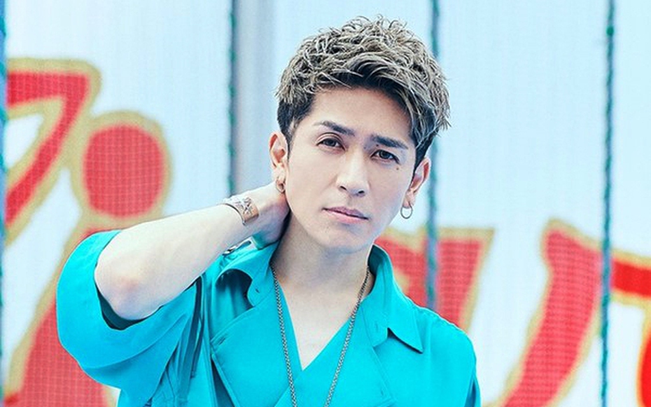 Nam ca sĩ nổi tiếng ăn cắp vặt vì... stress