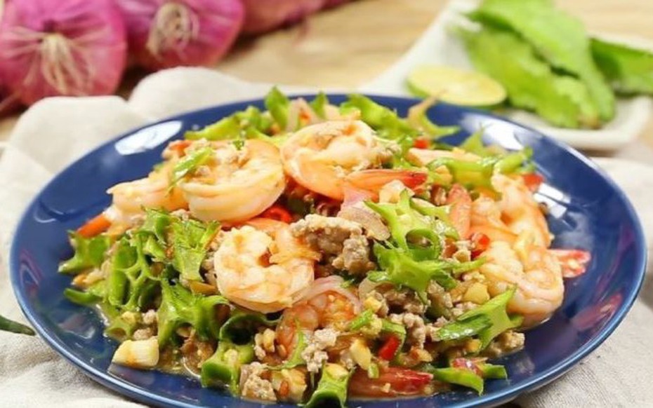 Thứ từng là thức ăn cho lợn bỗng hóa "vàng xanh", giá 1 triệu/kg vẫn "cháy hàng"