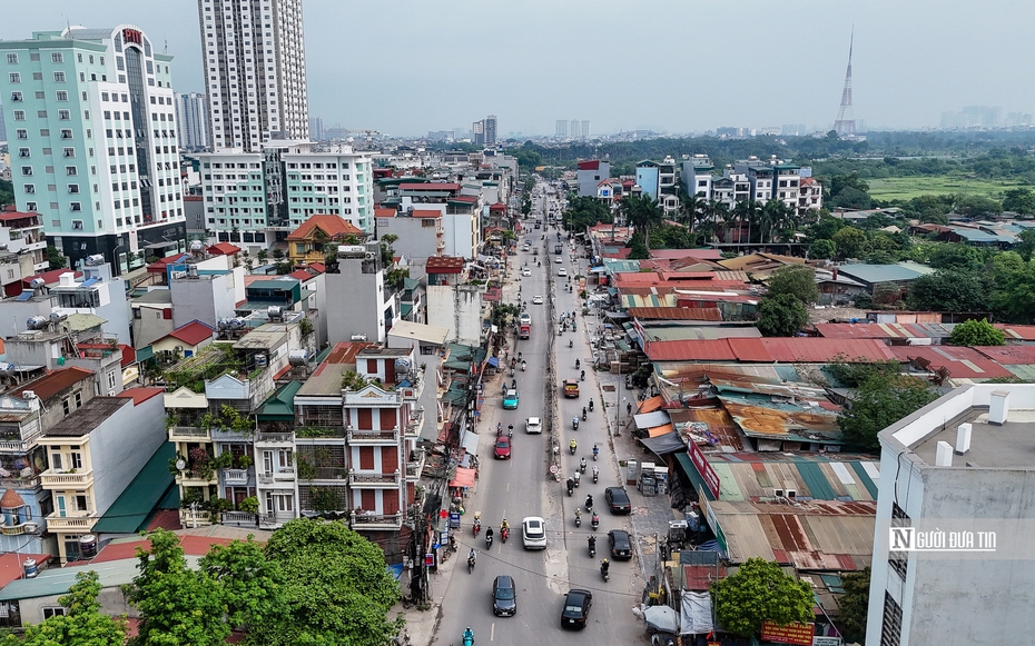 Hà Nội: Cận cảnh tuyến đường hơn 2km thi công gần 10 năm chưa xong