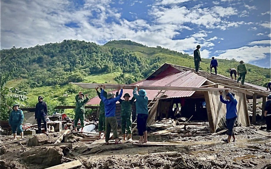 Không để người dân nào bị thiếu đói, thiếu nước sinh hoạt sau thiên tai
